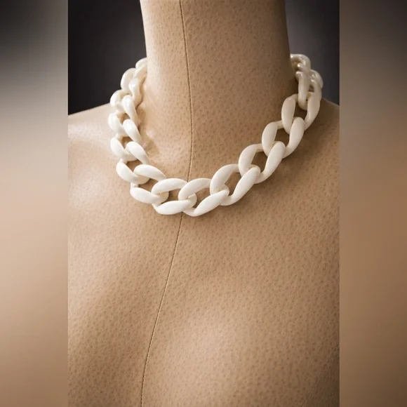 NWT 3-Pack Statement Chain Necklace Set | Silver Charm & Shell | Special Deal💥 - Picture 8 of 9